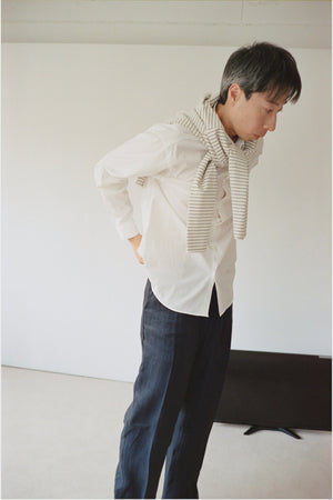 HEAVY LINEN NO-PLEAT SLACKS / navy