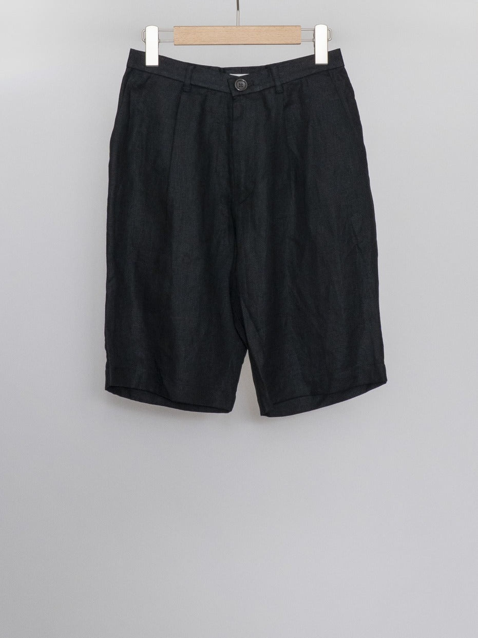 LINEN ONE TUCK SHORTS