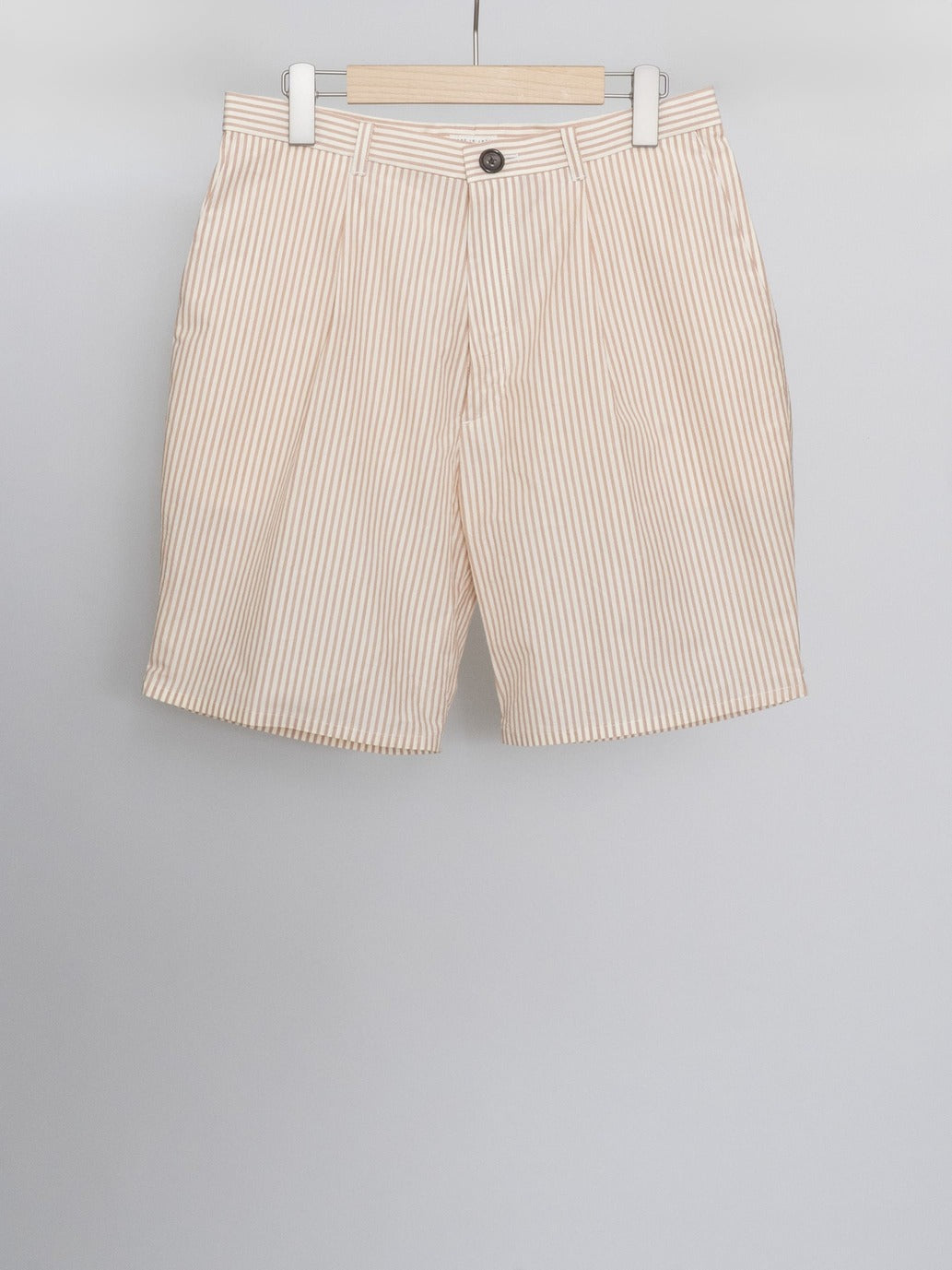 STRIPE COTTON ONE TUCK SHORTS
