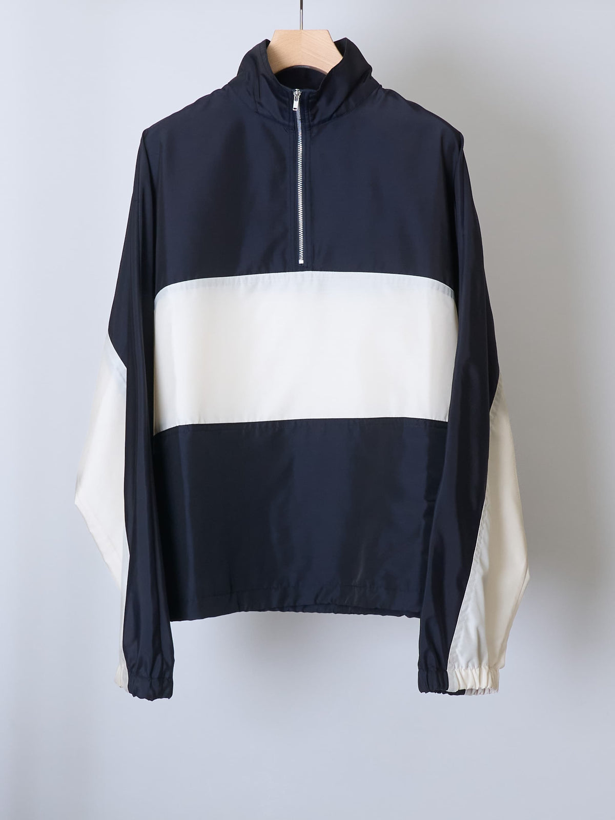 HALF ZIP STANDCOLLAR LIGHT PARKA